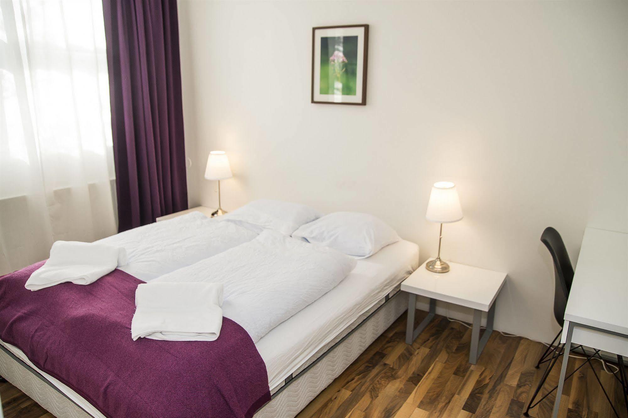 Capital-Inn Hostel Ρέυκιαβικ Εξωτερικό φωτογραφία