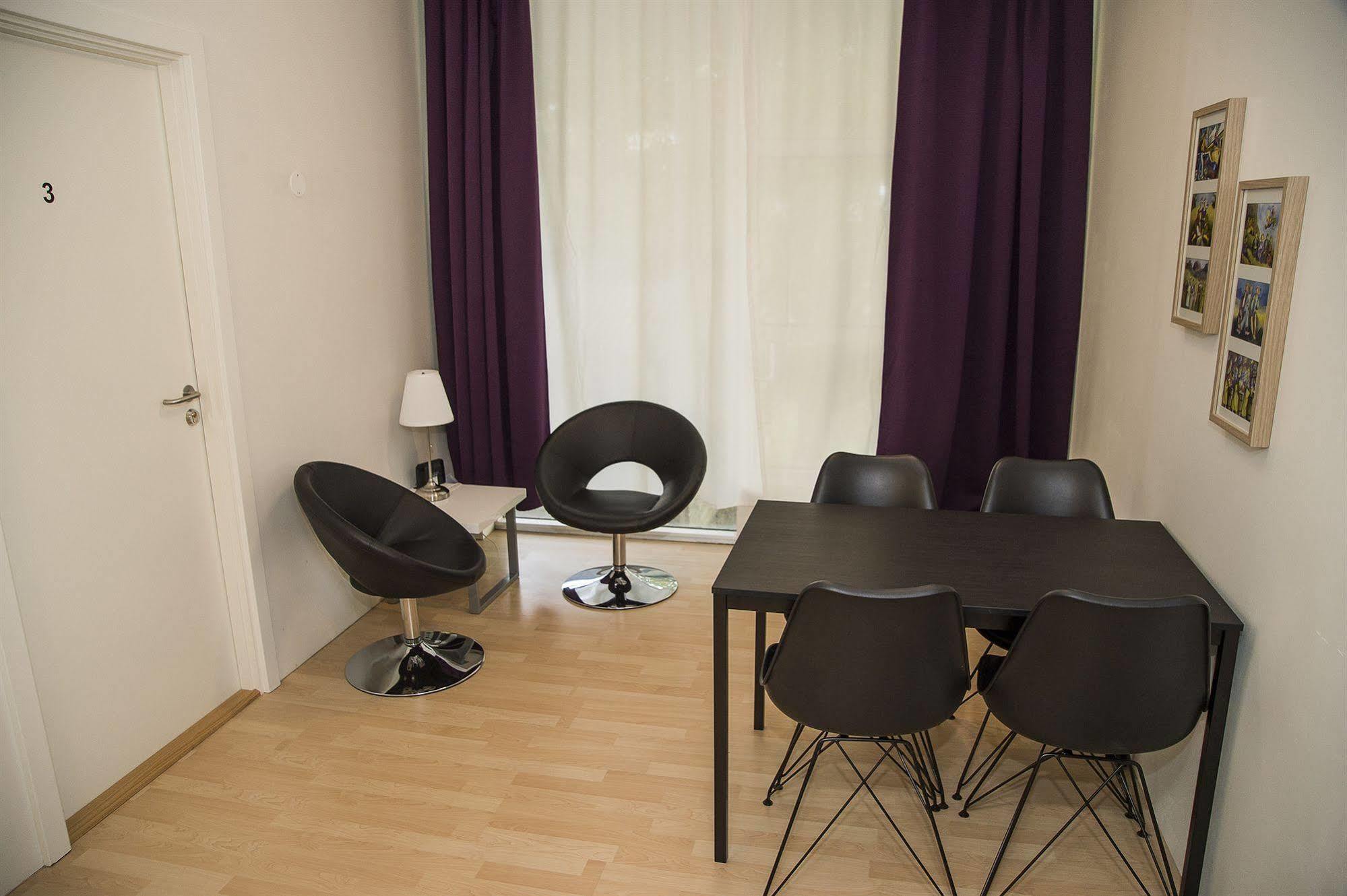 Capital-Inn Hostel Ρέυκιαβικ Εξωτερικό φωτογραφία